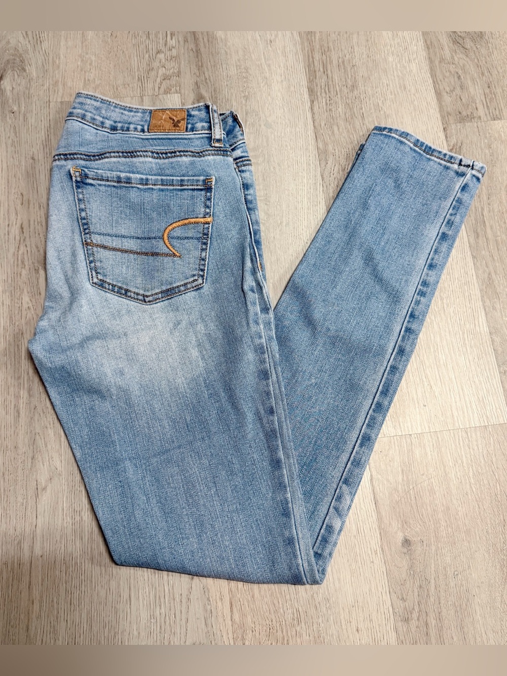 •AMERICAN EAGLE• JEGGING JEANS